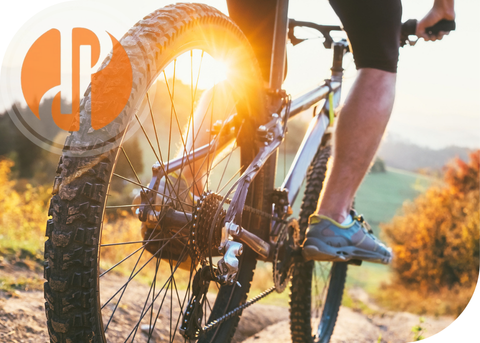 O seguro de bike é um tipo de seguro voltado para os ciclistas e suas bicicletas. Ele oferece cobertura para possíveis danos, roubos, furtos, acidentes ou responsabilidade civil que possam ocorrer durante a prática do ciclismo, seja em vias urbanas, estradas ou trilhas. SEGURO DE BIKES